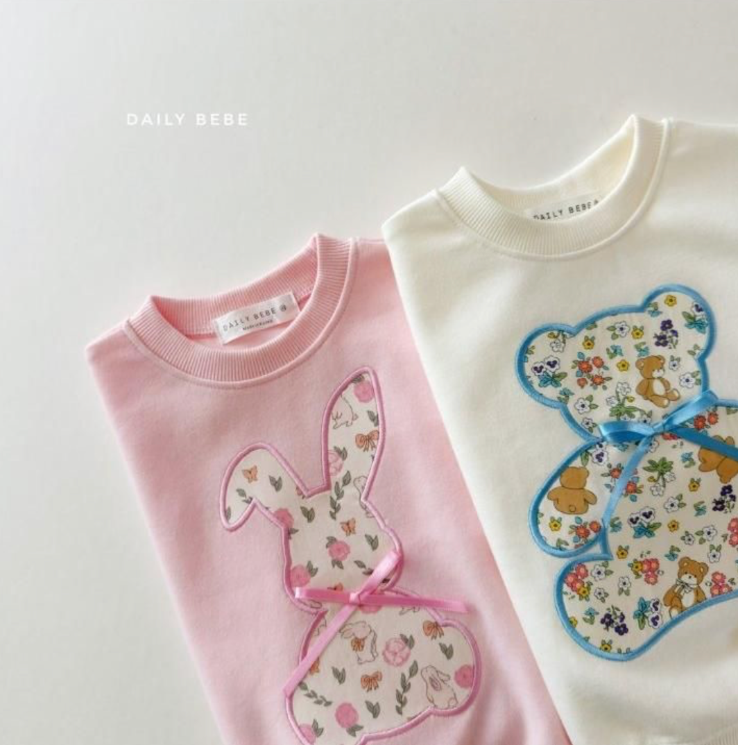 Daily Bebe Girls Floral Bear Sweatshirt